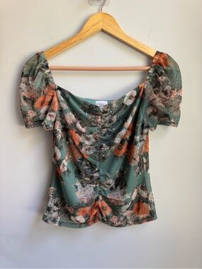 Madison & Berkeley Green Floral Cowl Neck Puff Sleeve Blouse